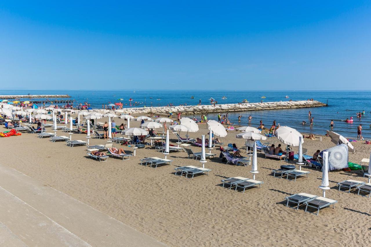 Pioppi Lido Altanea Apartment Caorle Exterior photo